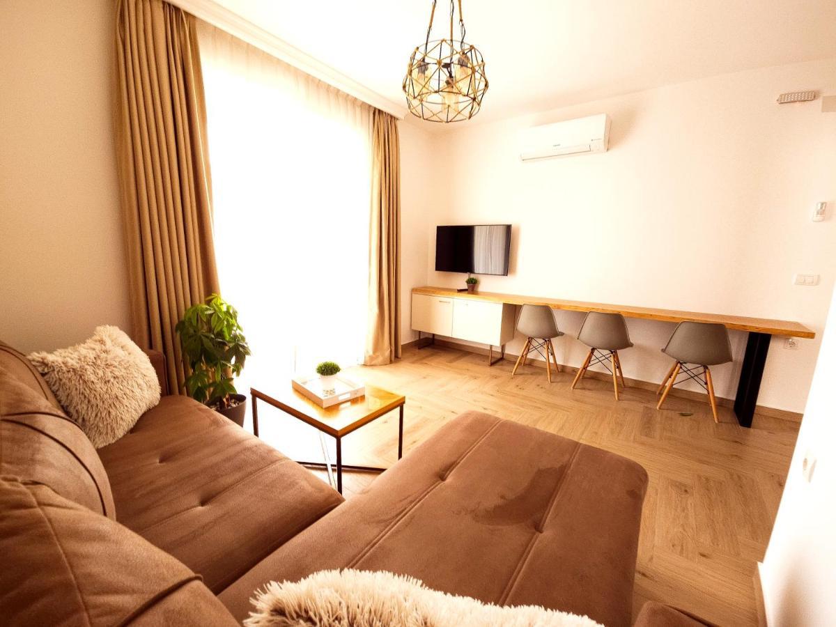 Lacasa Apartments & Restaurant Ulcinj Exterior foto