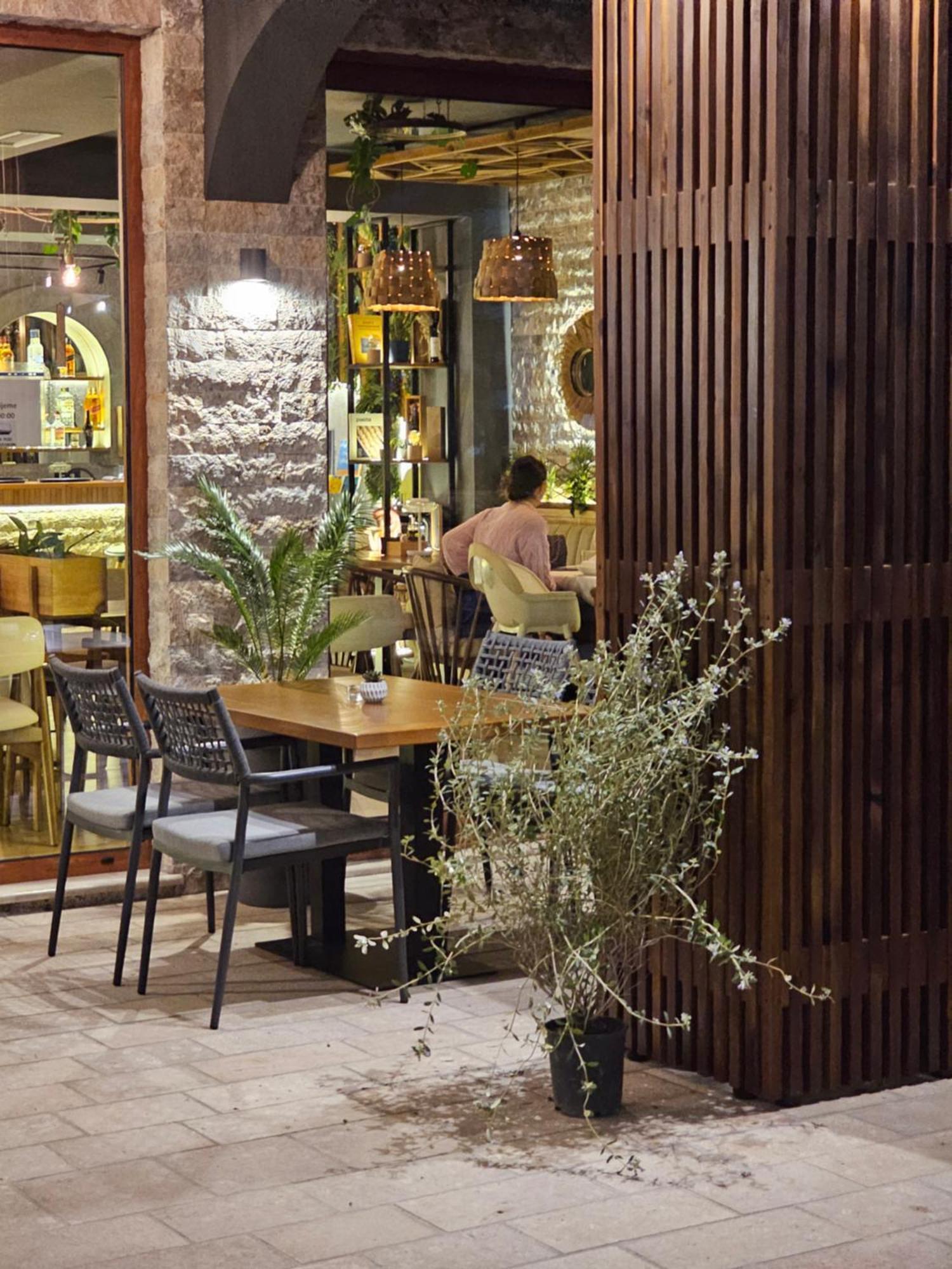 Lacasa Apartments & Restaurant Ulcinj Exterior foto